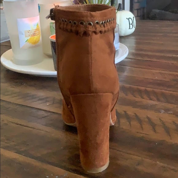 Cognac open toe booties! 🧡 - Picture 4 of 4